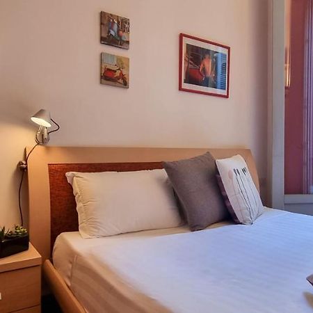 Apartamento Altido Trendy 1-Bed Flat, Easy Access To Centre Milán Exterior foto