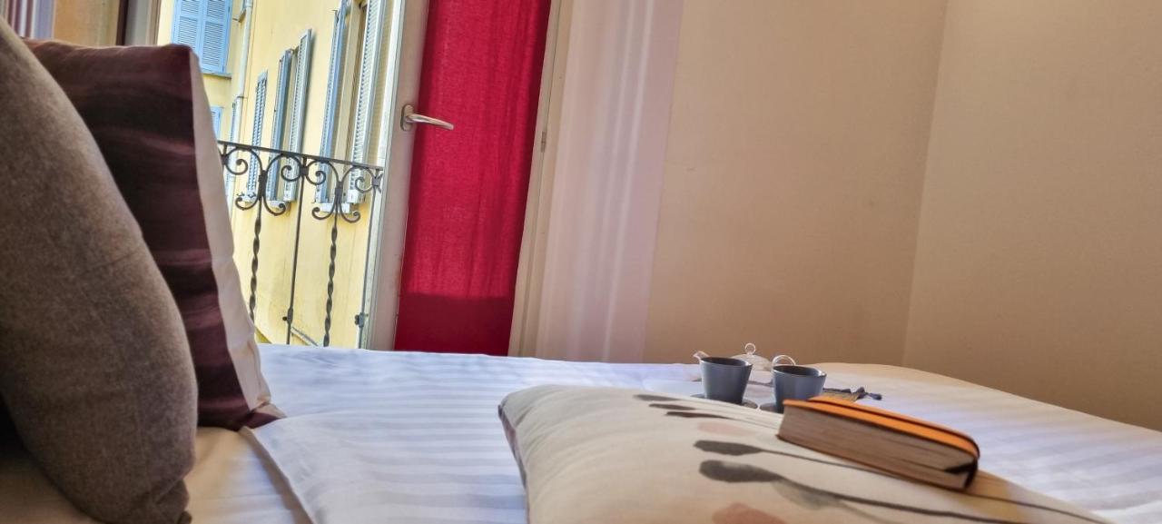 Apartamento Altido Trendy 1-Bed Flat, Easy Access To Centre Milán Exterior foto