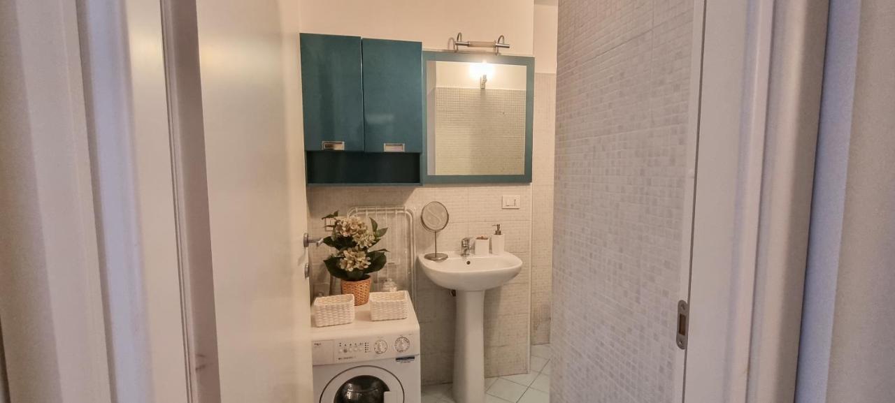 Apartamento Altido Trendy 1-Bed Flat, Easy Access To Centre Milán Exterior foto