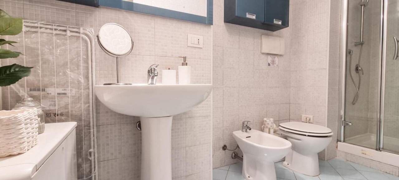 Apartamento Altido Trendy 1-Bed Flat, Easy Access To Centre Milán Exterior foto